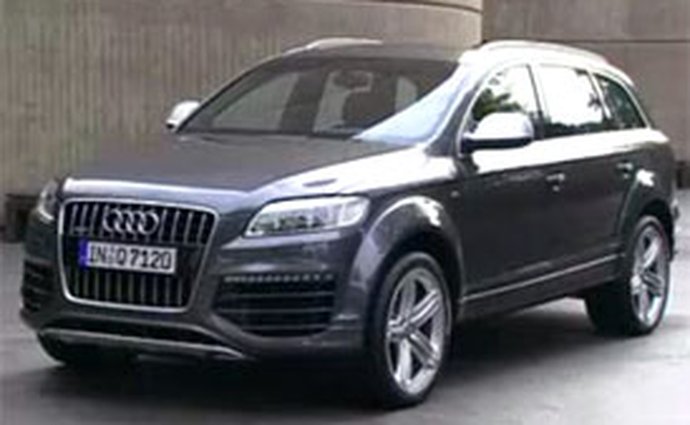 Video: Audi Q7 V12 TDI – sériová verze na projížďce