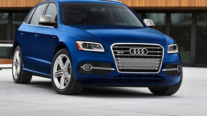 Audi SQ5 3,0 TFSI: 354 benzinových koní pro nejostřejší Q5 Audi SQ5 3,0 TFSI: 354 benzinových koní pro nejostřejší Q5