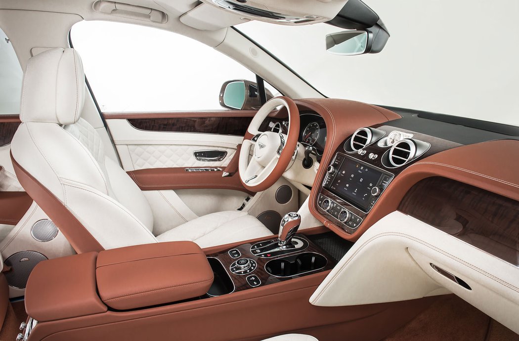 suv bentley jizdnidojmy novemodely luxusni