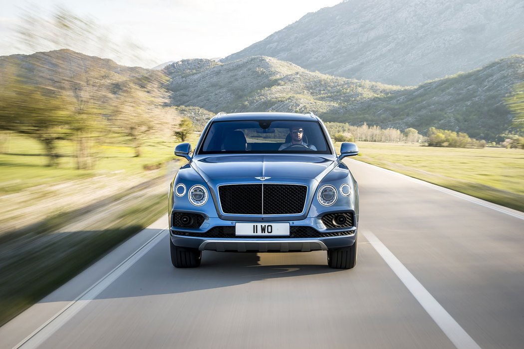 suv bentley jizdnidojmy novemodely luxusni