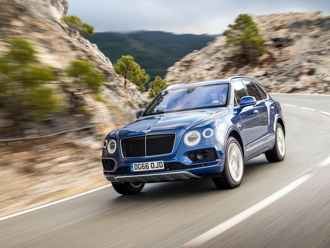 suv bentley jizdnidojmy svetmotoru