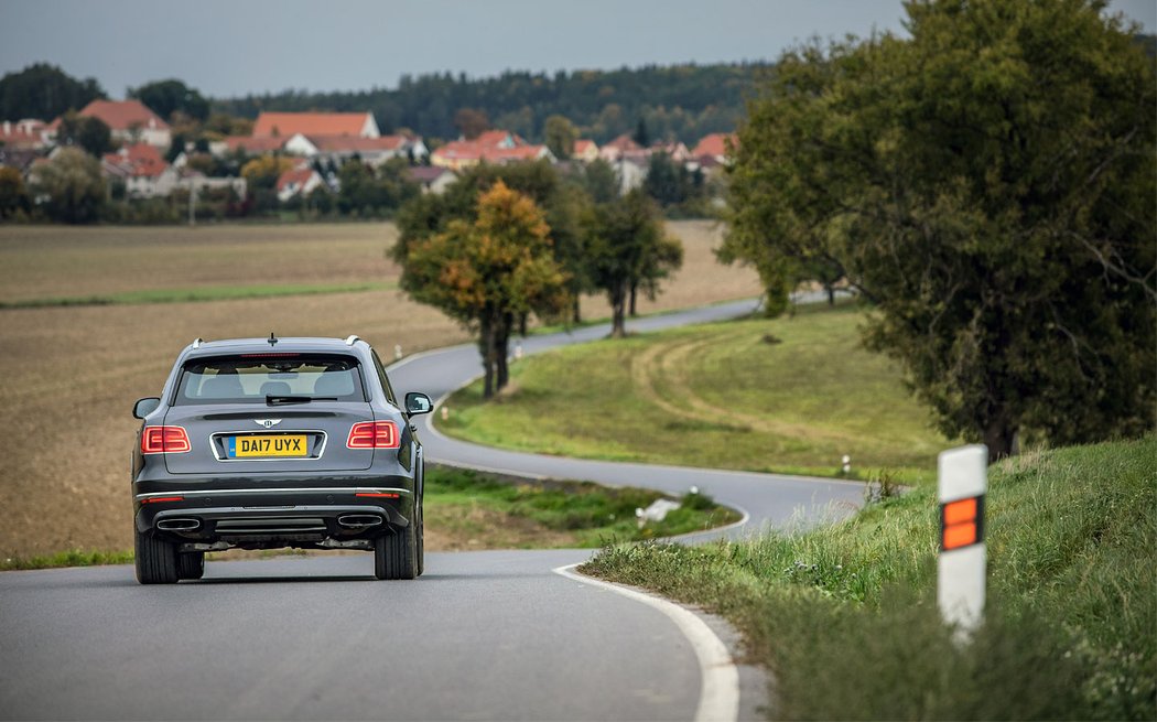 suv bentley luxusni