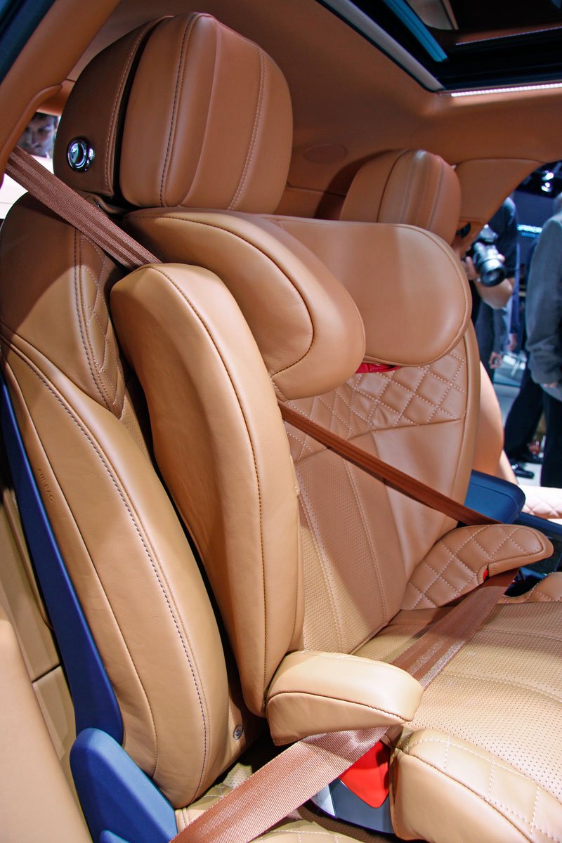 suv bentley novemodely premioveznacky video autosalon frankfurt2015 redakcnivideo