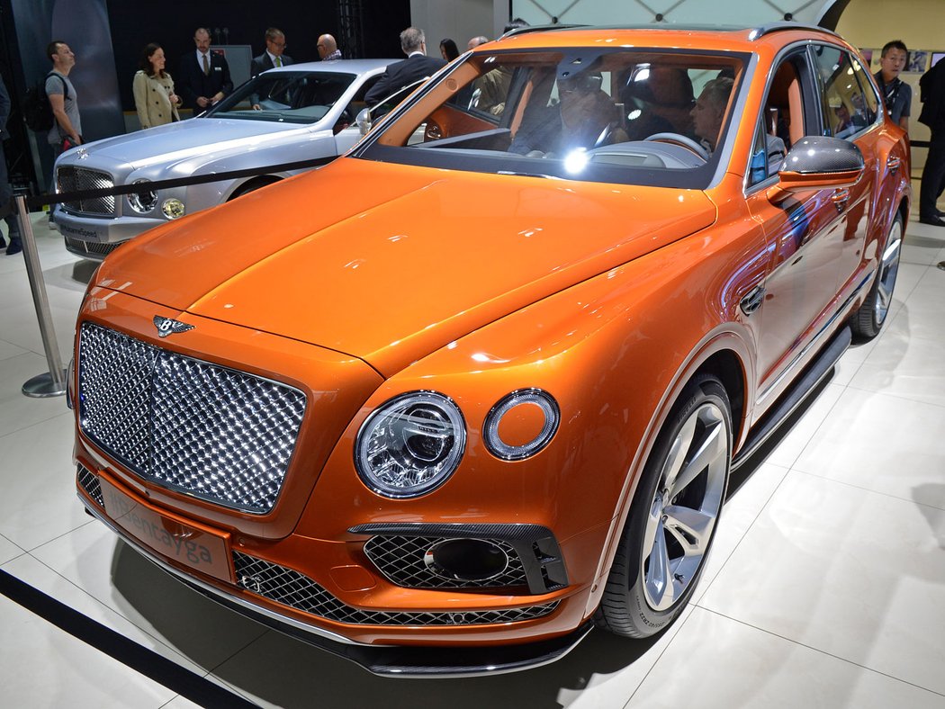 suv bentley novemodely premioveznacky video autosalon frankfurt2015 redakcnivideo