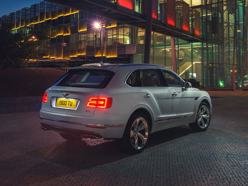 Bentley Bentayga Hybrid