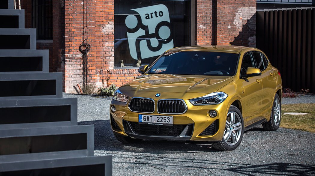 BMW X2