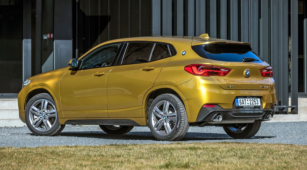 BMW X2