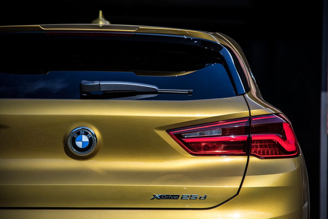 BMW X2