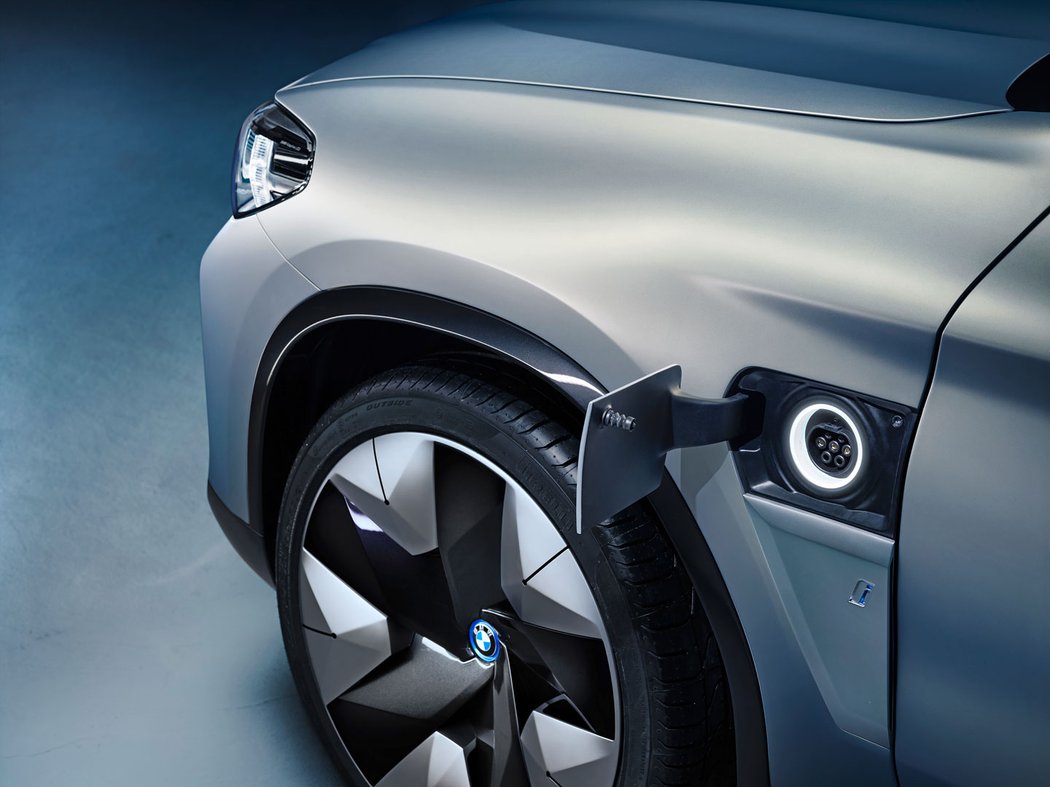 BMW iX3 Concept