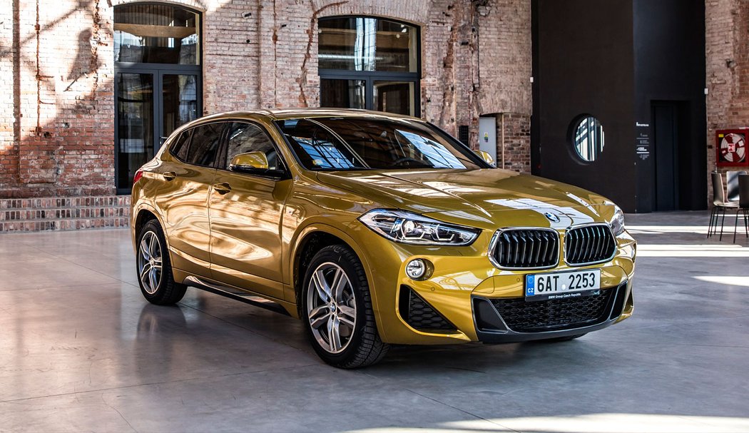 BMW X2