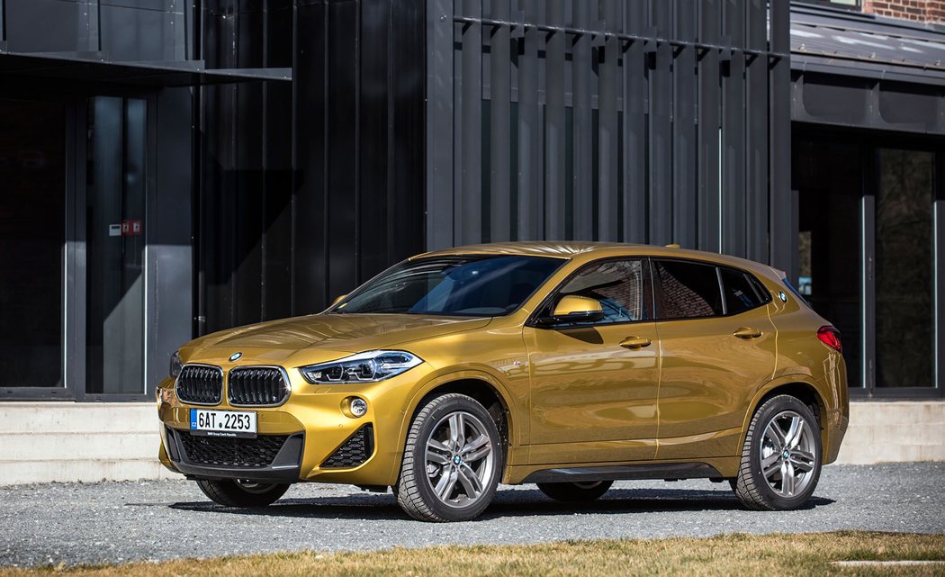 BMW X2