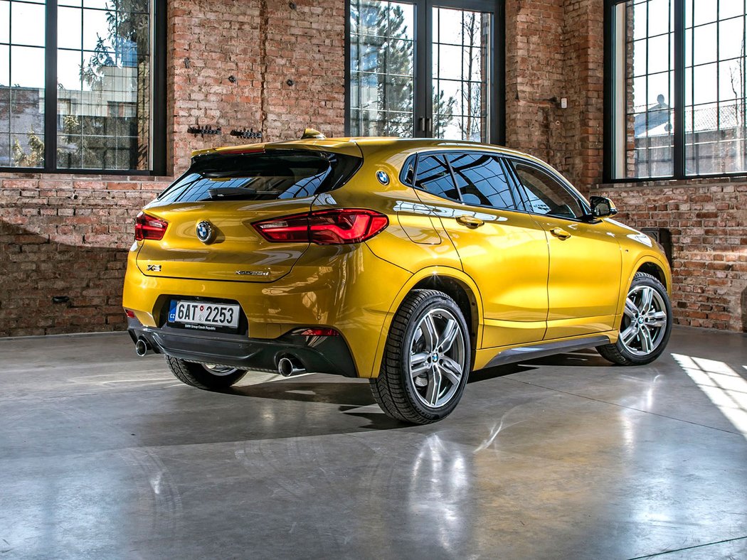 BMW X2