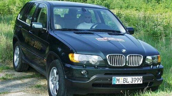 TEST BMW X5 4.4i