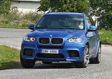 TEST BMW X5 M - Splašený panelák