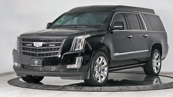 Cadillac Escalade ESV s Chairman Package nabízí relaxaci v naprostém bezpečí