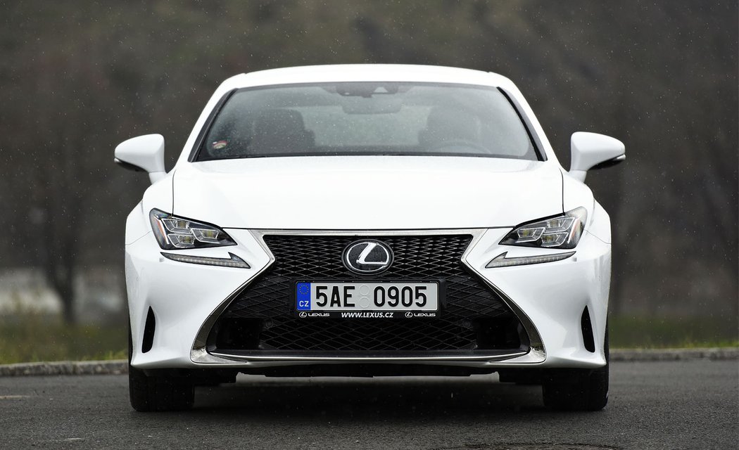 Lexus RC