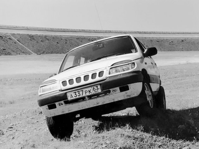 VAZ-2123 Niva Pilot (řada 100) 1996