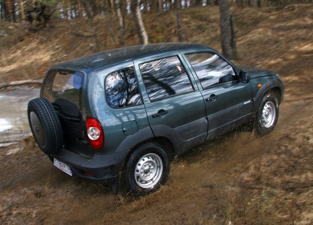 Chevrolet Niva L 2009