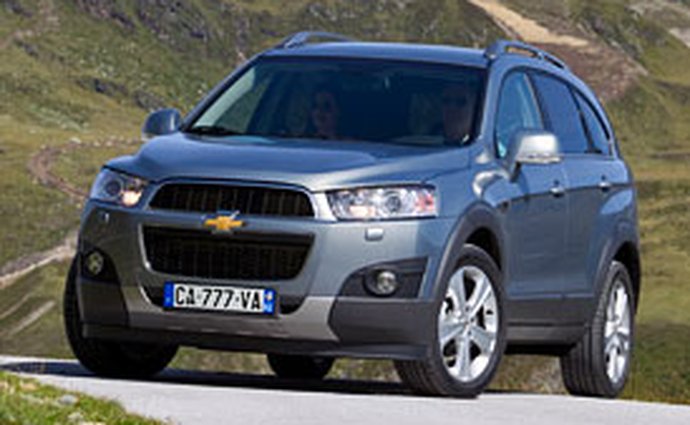 GM svolává vozy Opel Antara a Chevrolet Captiva kvůli hrdlu nádrže