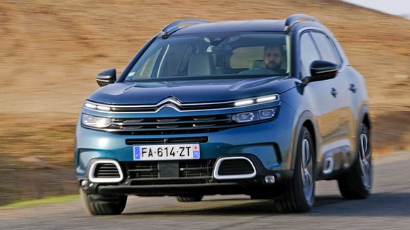 TEST Jízdní dojmy s Citroënem C5 Aircross: Tohle je pan Pohodlný!