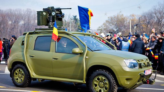Dacia Duster Army má pancéřování a kulomet
