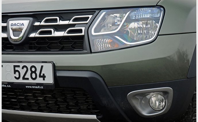 suv dacia testy