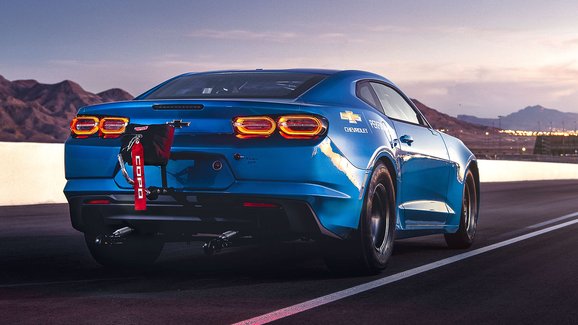 Elektrický Chevrolet eCOPO Camaro je jedinečný, ale stejně se jej nepodařilo prodat