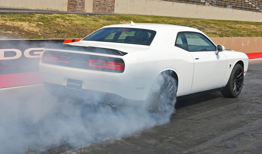 Dodge Challenger RT Scat Pack 1320