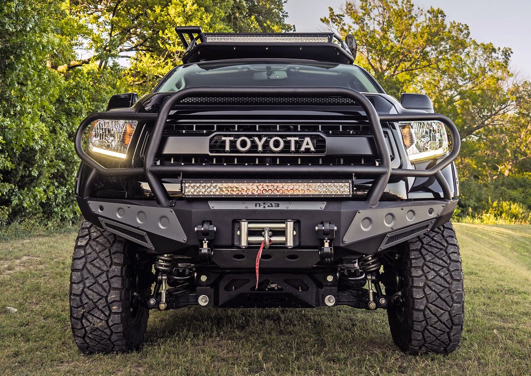 Toyota Costner Tundra