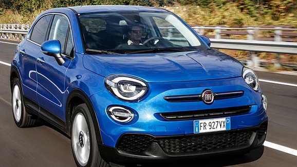 TEST Vyzkoušeli jsme modernizovaný Fiat 500X. Jaký je s novými turbomotory FireFly?