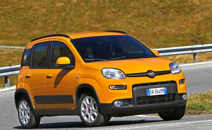 Fiat Panda 4x4 a Trekking se odhalují na nových fotkách