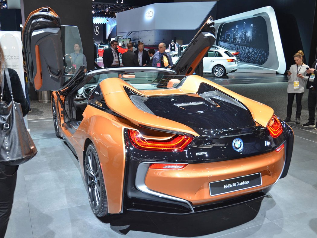 BMW i8 Roadster