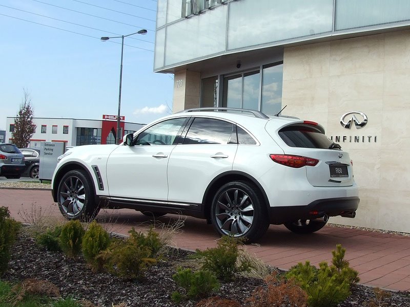 Infiniti FX