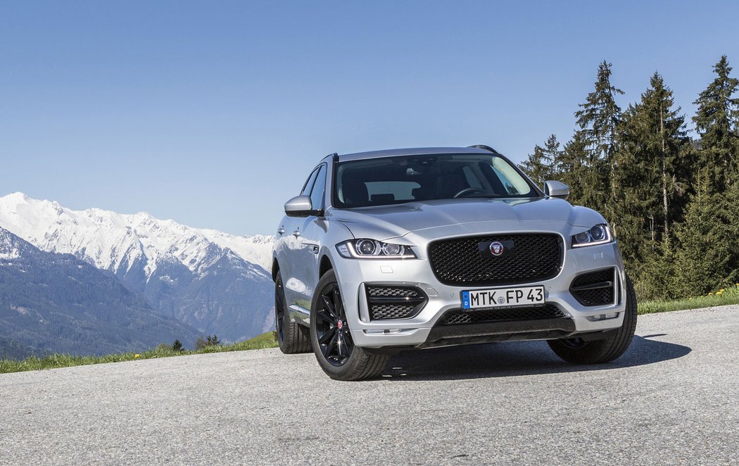 Jaguar F-Pace