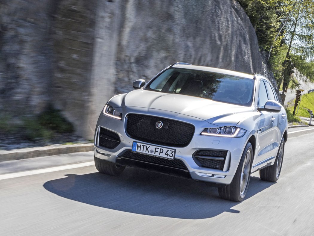 Jaguar F-Pace