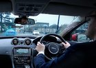 Průhledné sloupky Jaguaru řeší zhoršující se výhled z vozů (+video)