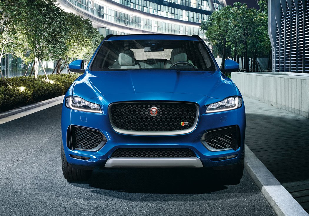 Jaguar F-Pace