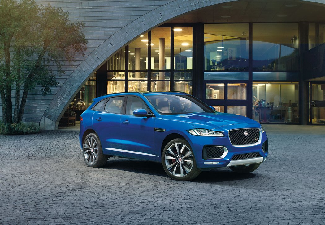 Jaguar F-Pace