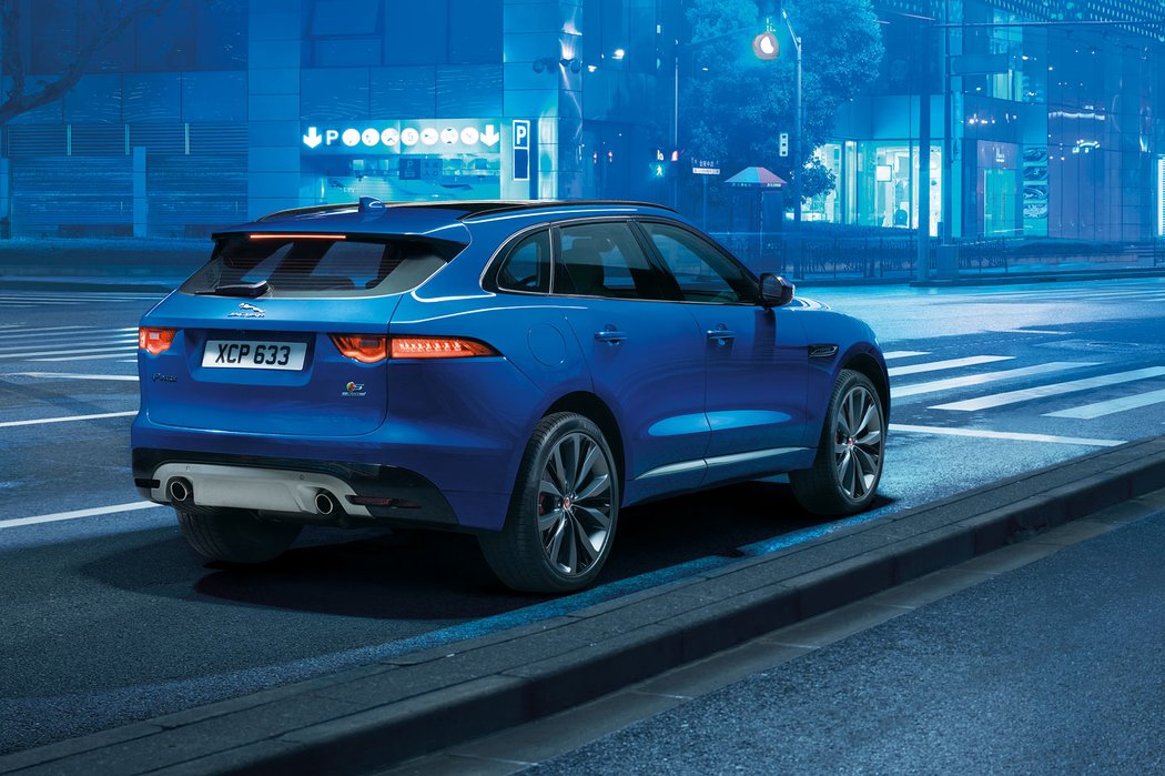 Jaguar F-Pace