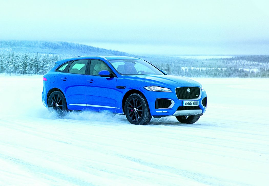 Jaguar F-Pace