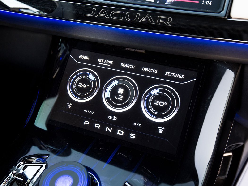 Jaguar C-X17 Dubaj