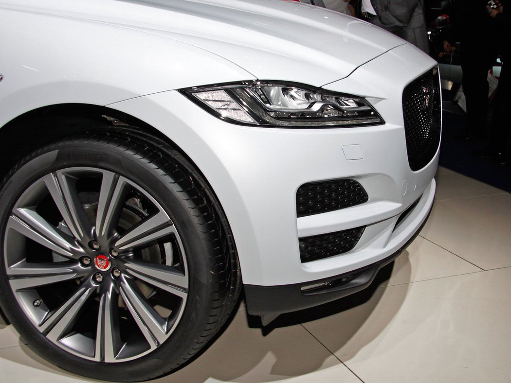 Jaguar F-Pace