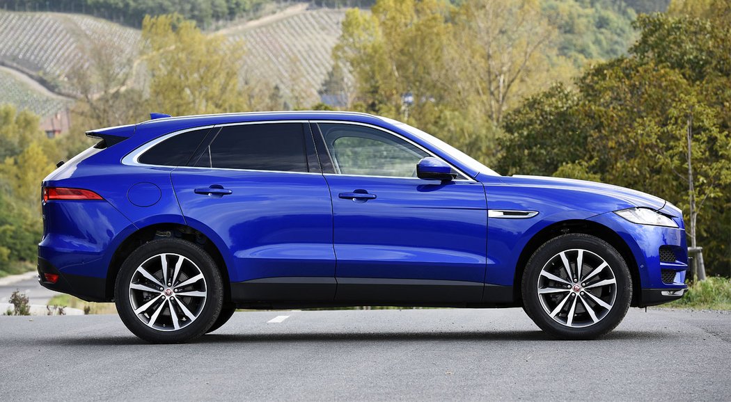 Jaguar F-Pace