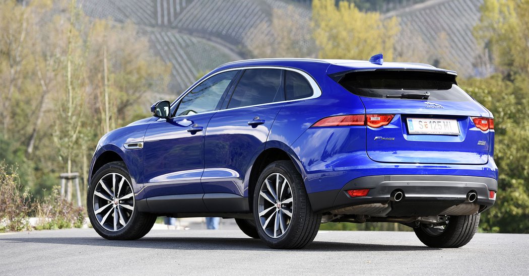 Jaguar F-Pace