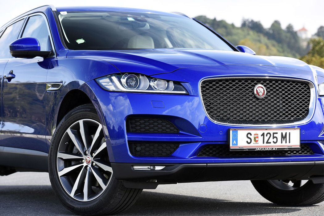 Jaguar F-Pace