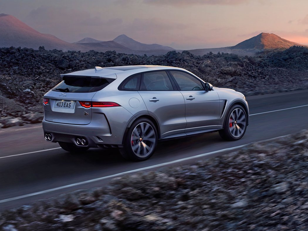 Jaguar F-Pace SVR