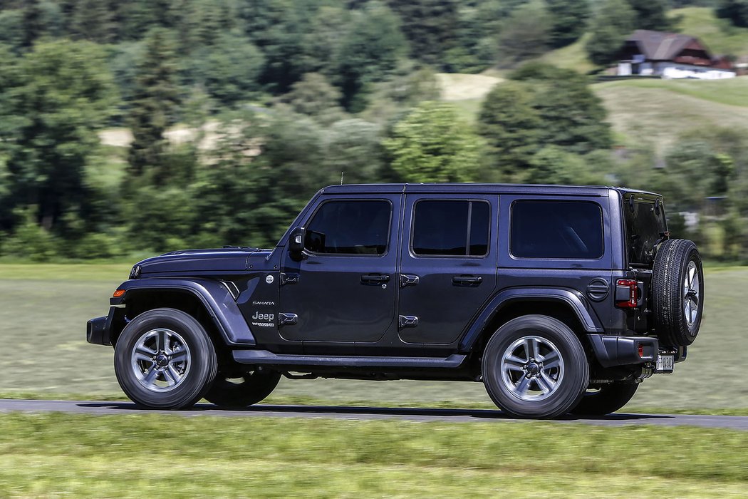 Jeep Wrangler Sahara