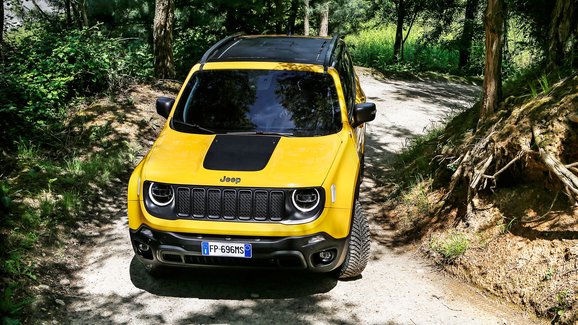 Nejmenší Jeep by měl stát na platformě PSA, dorazit má v roce 2022