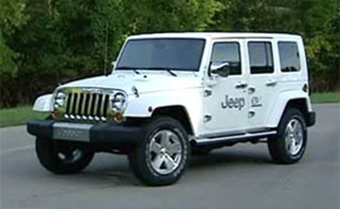 Video: Jeep EV – Hybrid pro jízdu v terénu