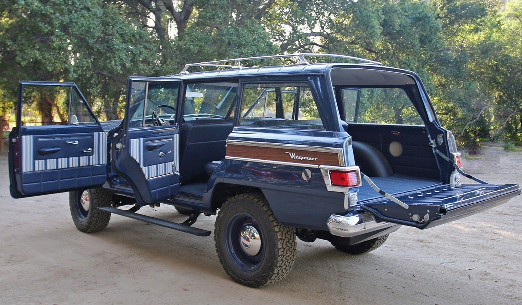 Jeep Wagoneer